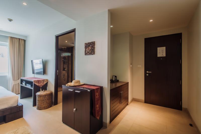 Daisy 2 bedroom suite 