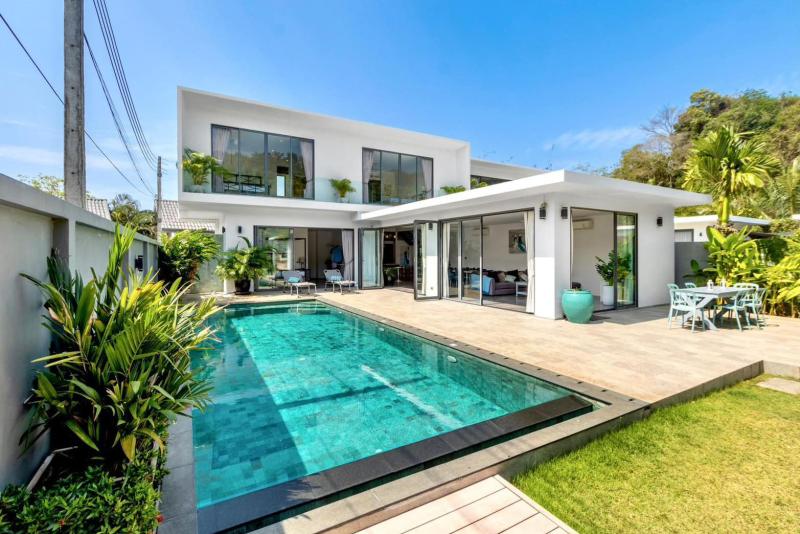 3 Bedrooms pool Villa at Yanui Beach