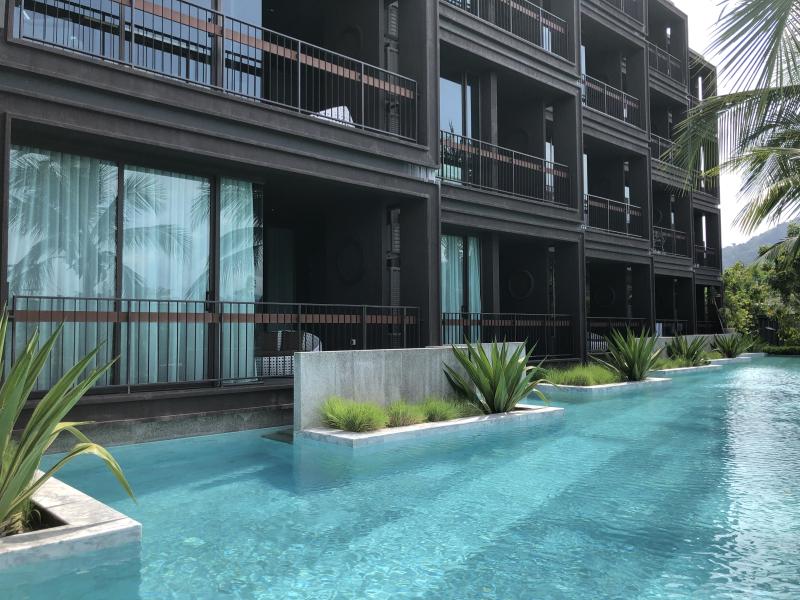 SATURDAYS CONDO Unit	:B117-B1202