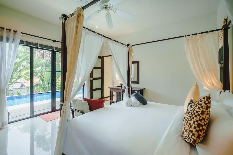 White Lily Pool Villa