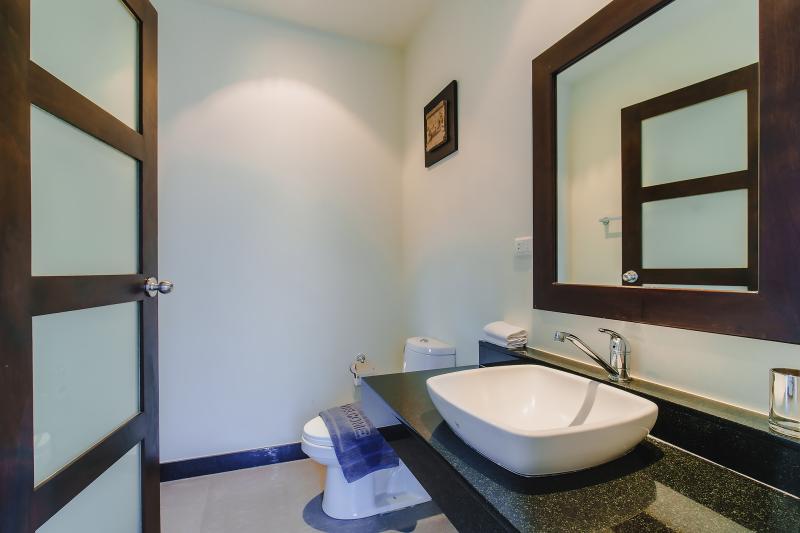 White Lily Pool Villa