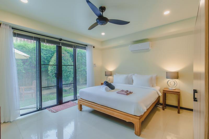 White Lily Pool Villa