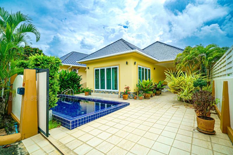 Platinum Resident Pool Villa