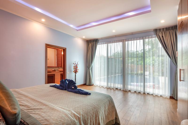 Modern  Pool Villa