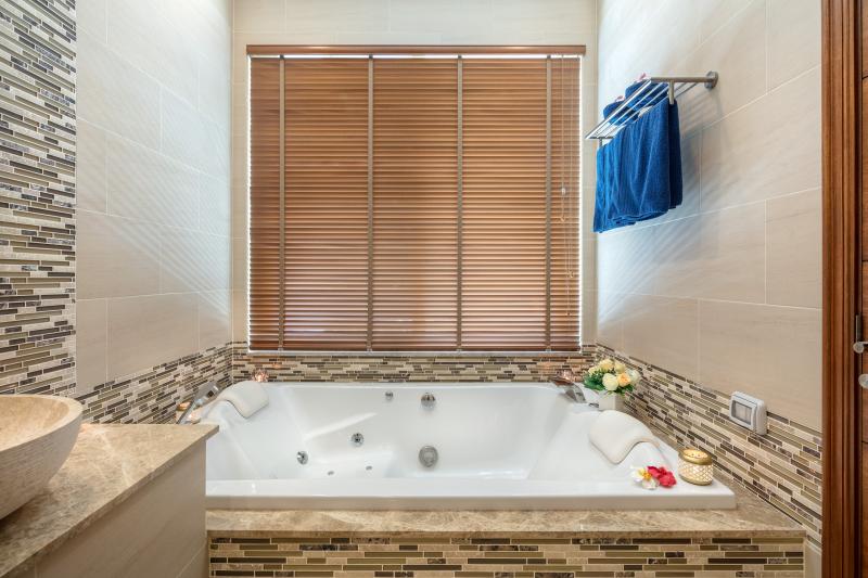 Modern  Pool Villa
