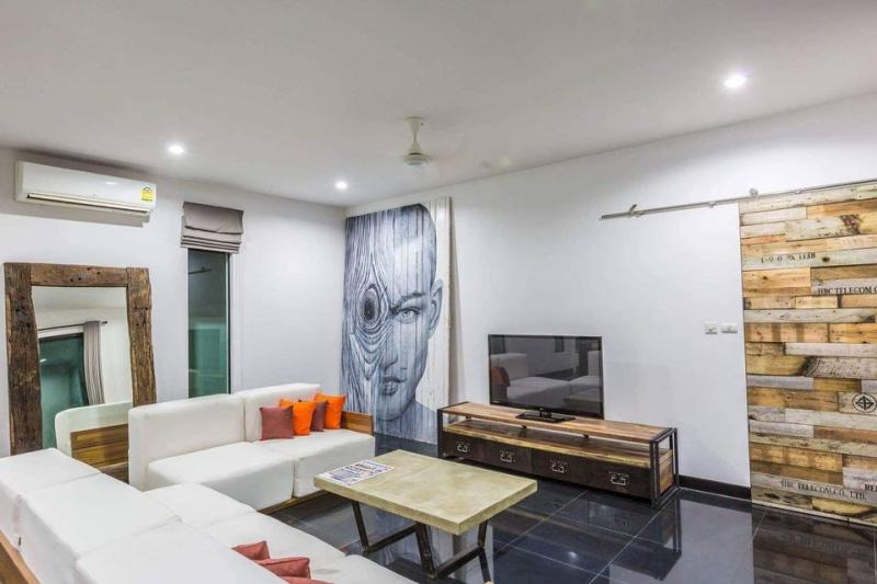 3 Bedrooms Villa Suksan