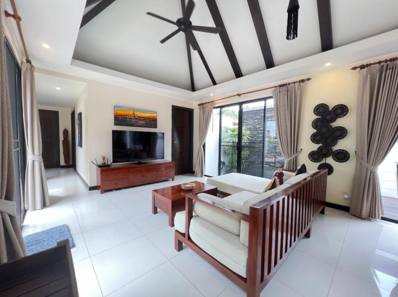 Eva Pool  Villa Rawai