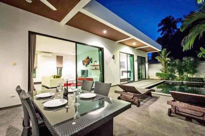 Suksan pool villa