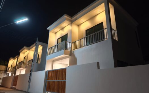 3 Brand-New Pool Villas for Sale in Nai Harn, Phuket